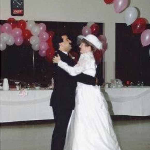 Thank you for visiting my Poshmark Level II Five (5) Star 🌟 Same Day Ship Closet - Picture 4 of 11